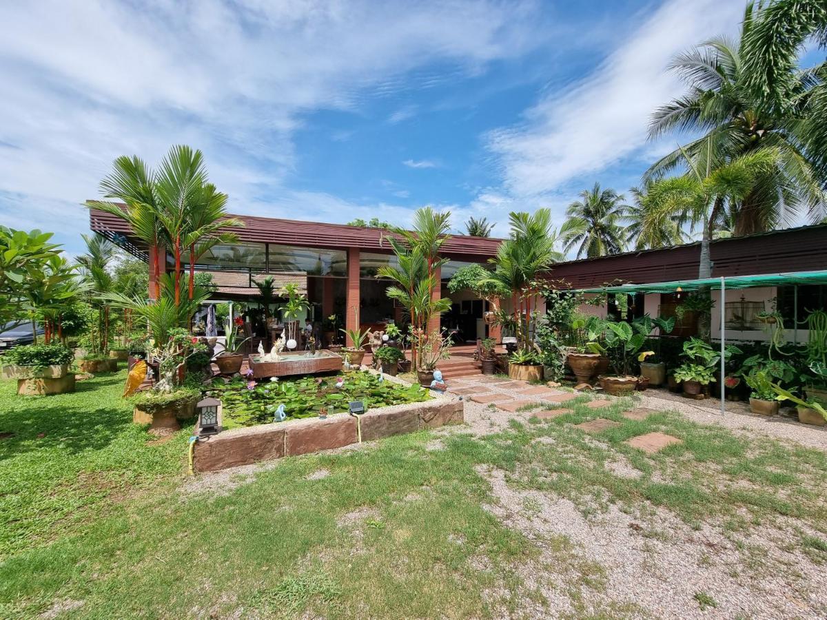 Pawarisa Resort Pathio Extérieur photo